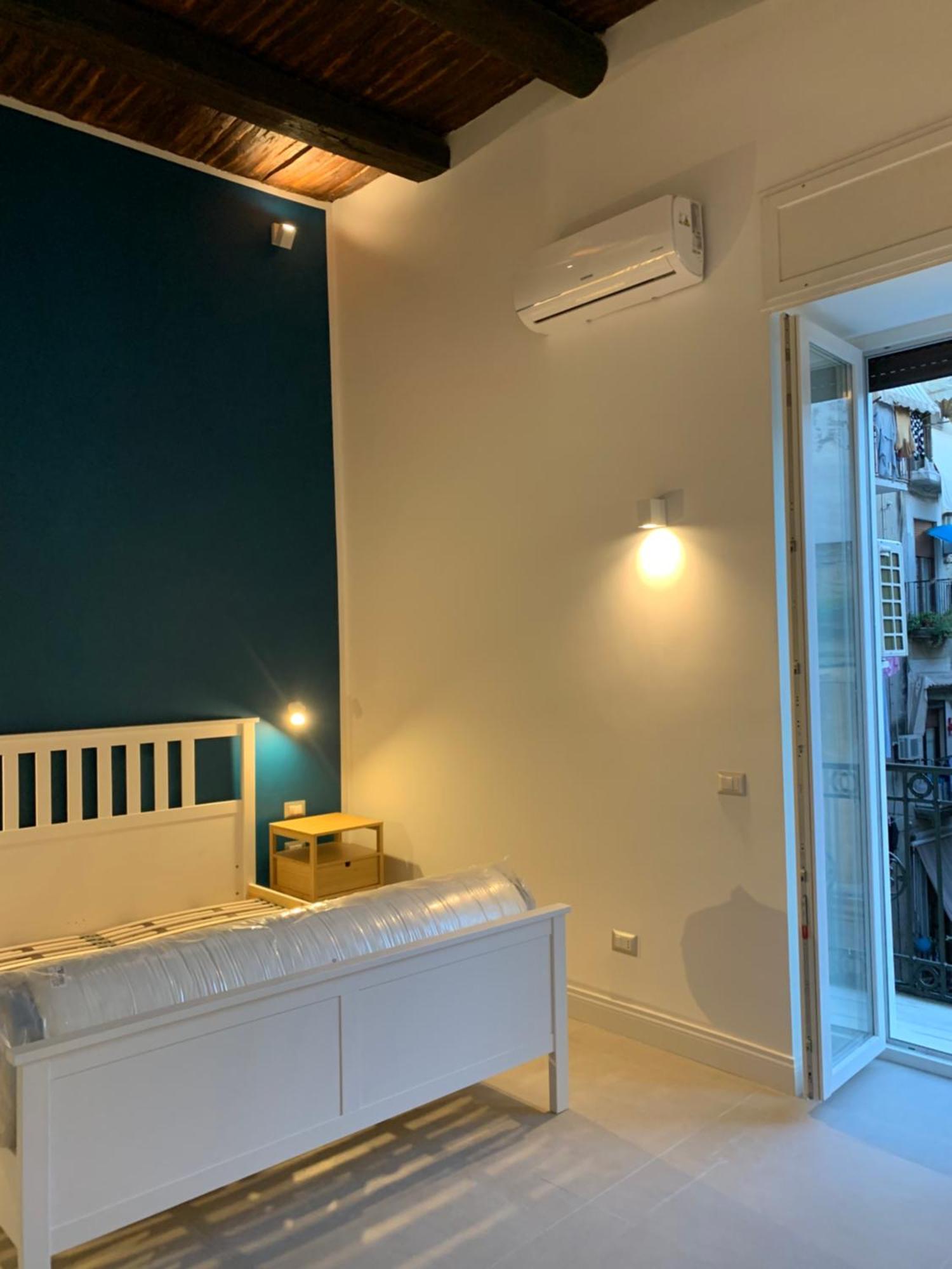 Fafa Apartment City Center نابولي المظهر الخارجي الصورة